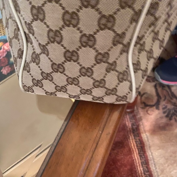 Gucci Positano Scarf Tote. - Picture 12 of 15